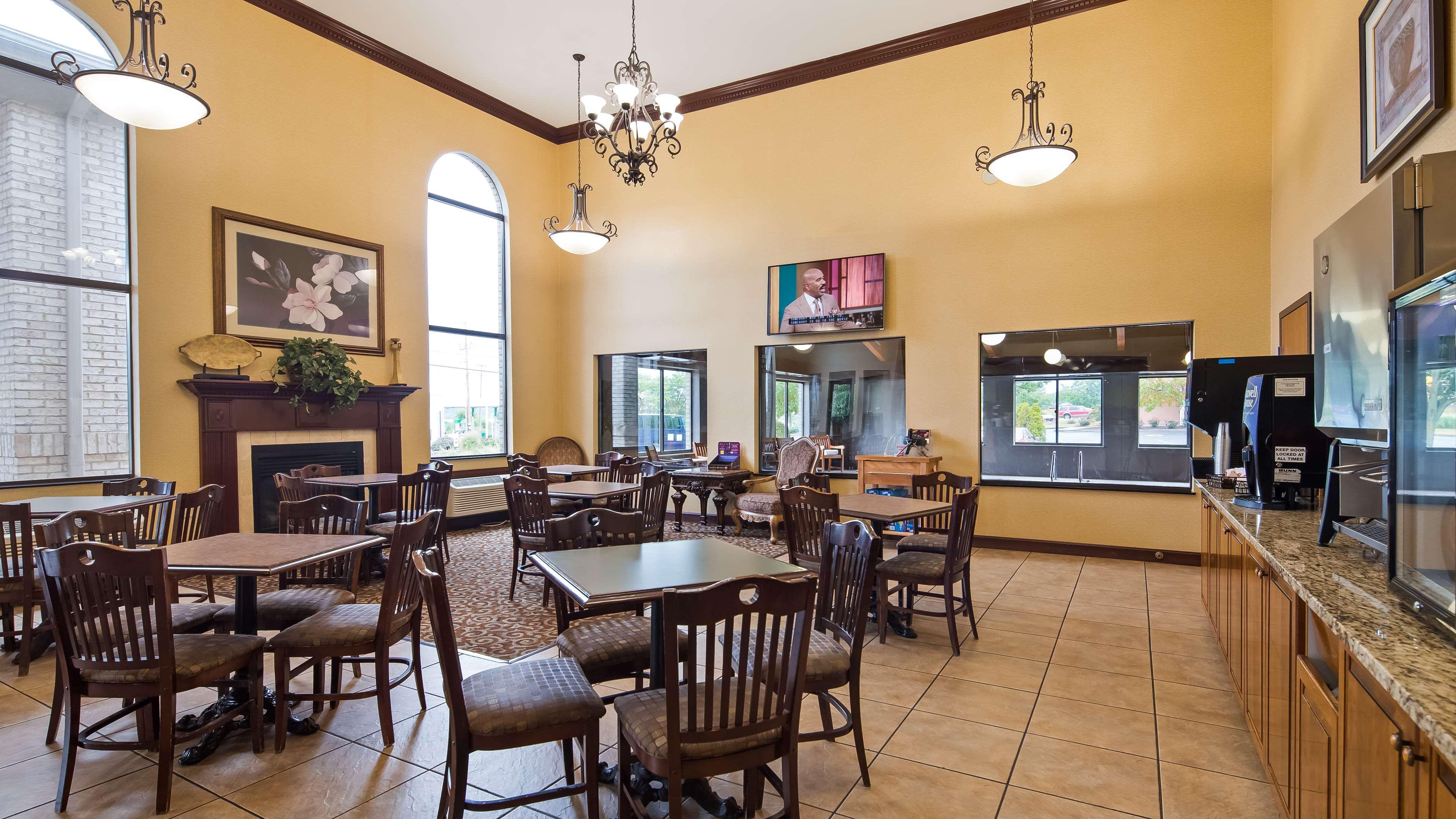 Best Western Plus North Canton Inn&Suites Exterior foto